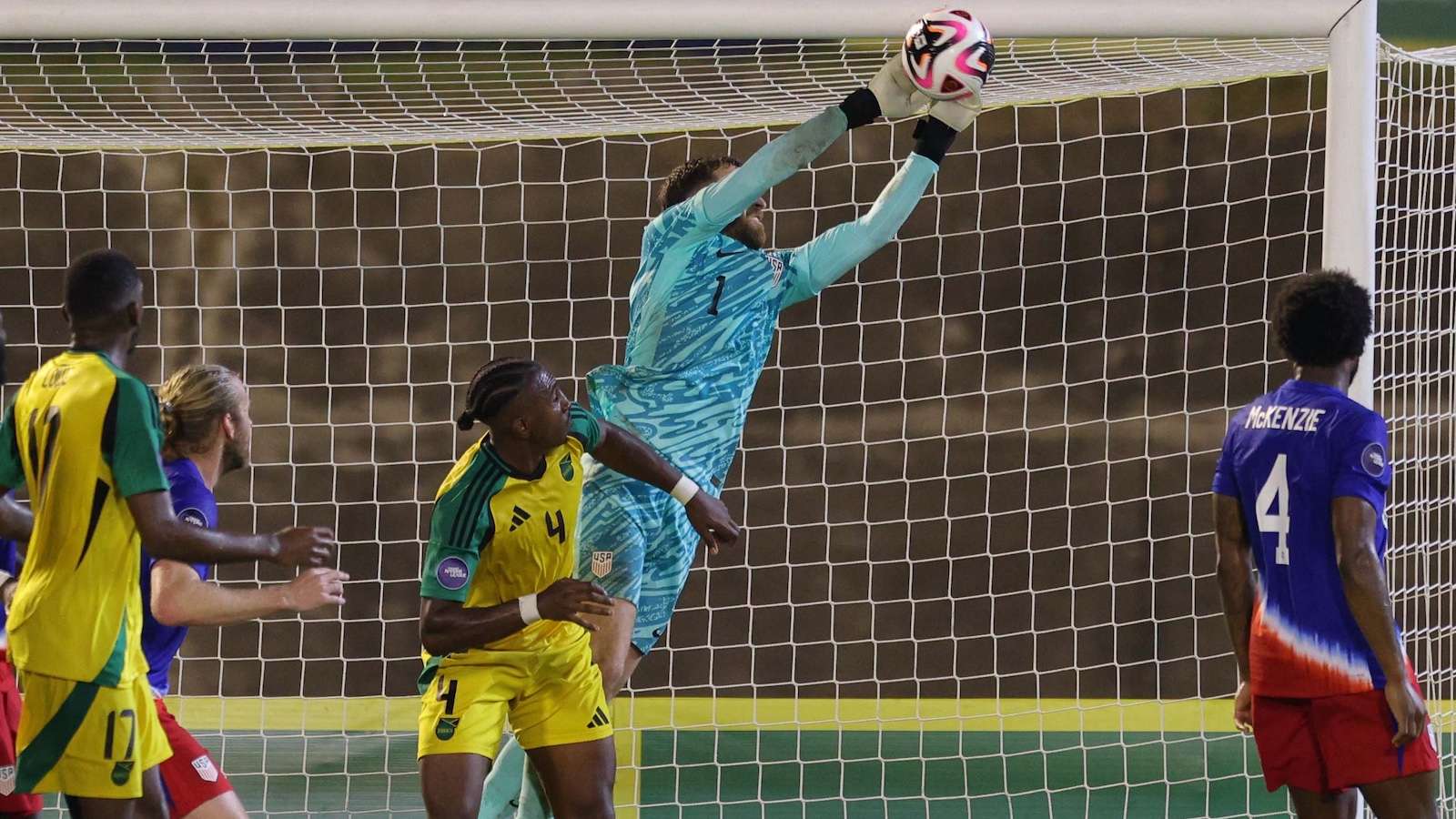 多名主力球 多名主力球